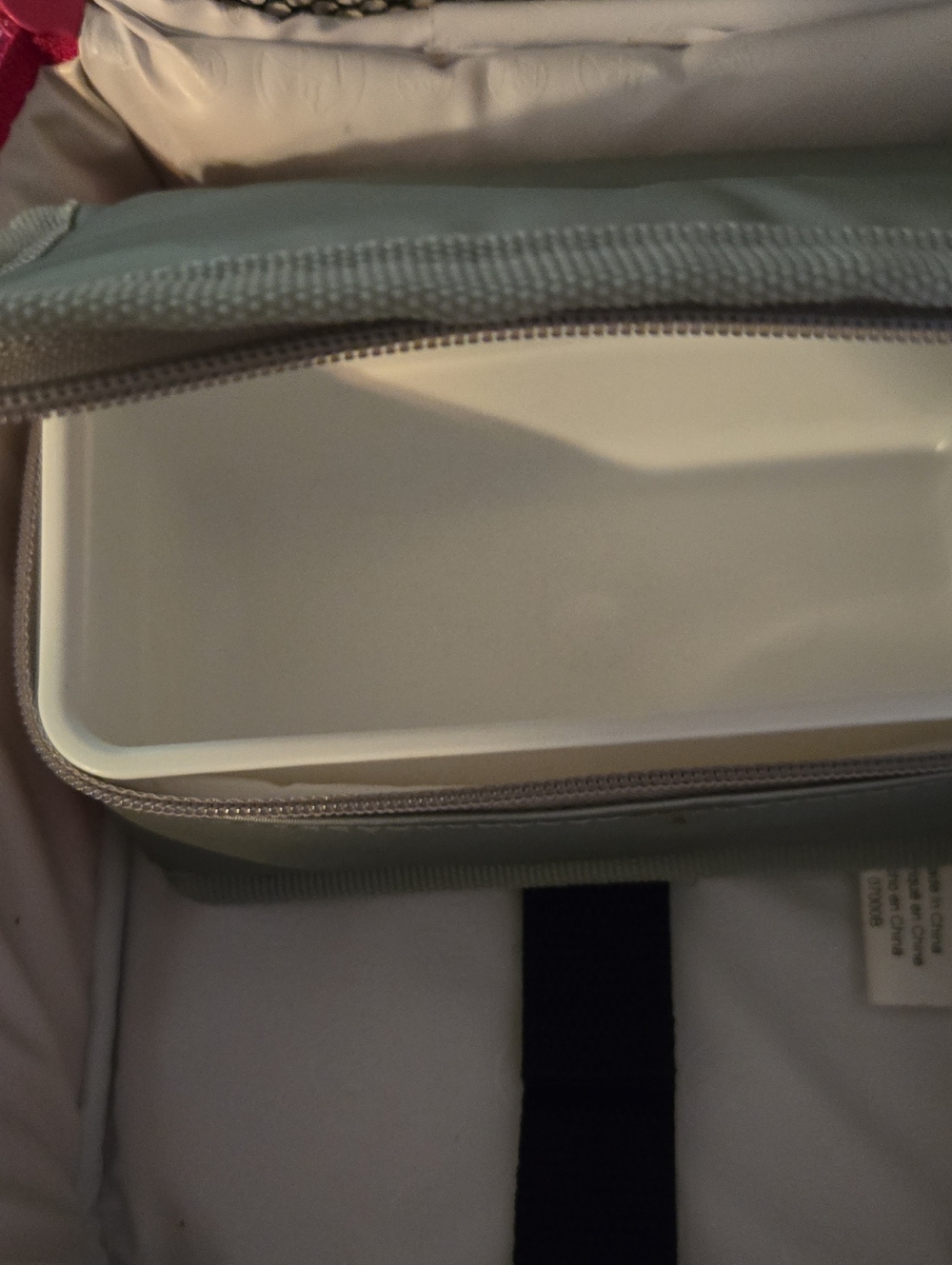 Lunch Box With Extras - Picture 7 of 9